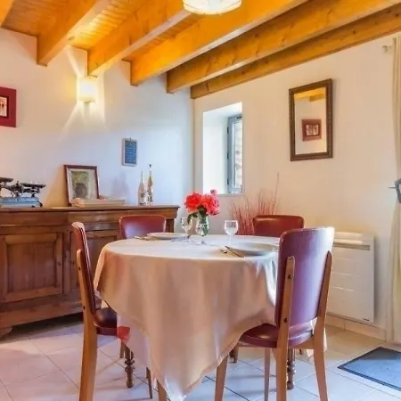 House Fleur De Vigne